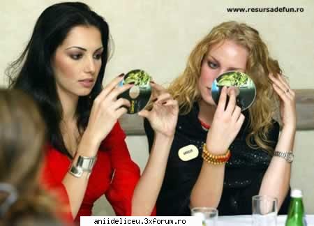 Imagini Funny - femeile si tehnologia... no offence - Distractzie