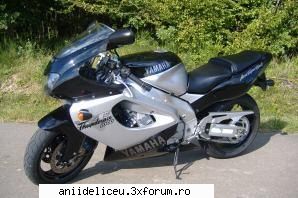 Motoare... - motorul meu :D>>YAMAHA R1 - Masini/motociclete