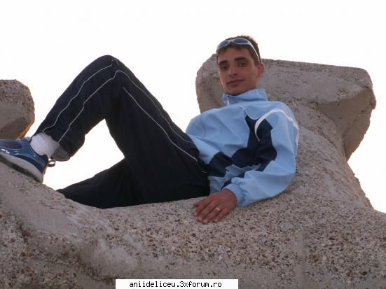 Poze - vip3rc18 - Chat
